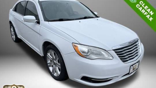 2013 Chrysler 200 Touring — Sedan — 92,779 mi — Richmond, MO
