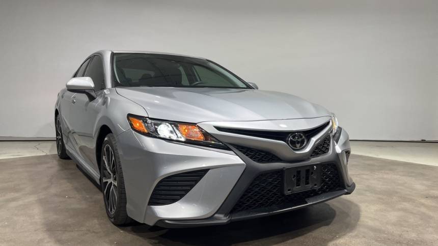 2020 Toyota Camry SE — Sedan — 17,379 mi — Dallas, TX