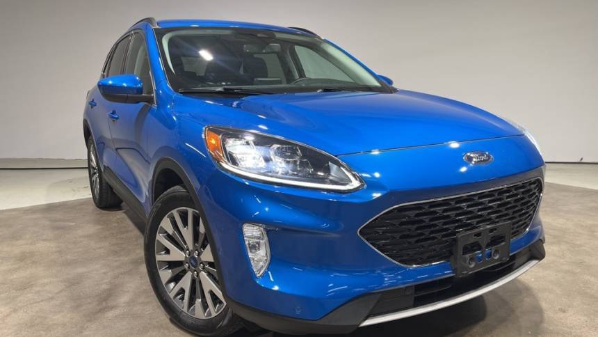 2021 Ford Escape Titanium Hybrid — SUV — 18,692 mi — Dallas, TX