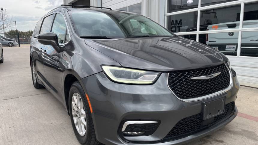 2022 Chrysler Pacifica Touring L — Minivan — 92,936 mi — Dallas, TX
