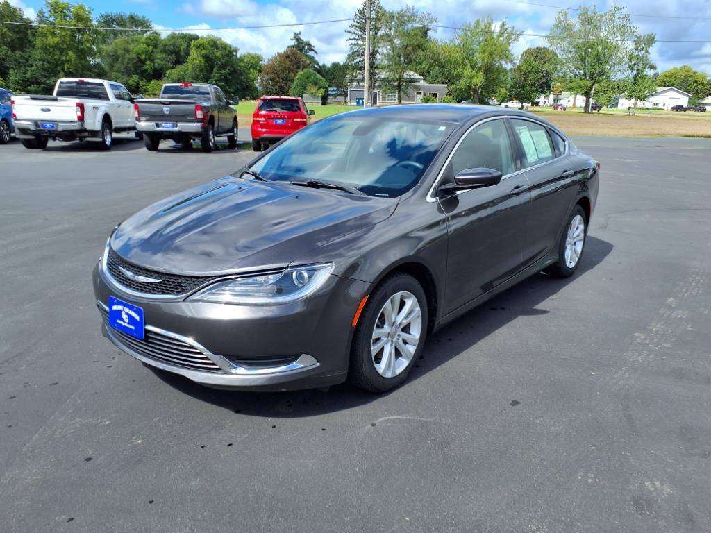 2016 Chrysler 200 Limited — Sedan — 101,109 mi — Barron, WI