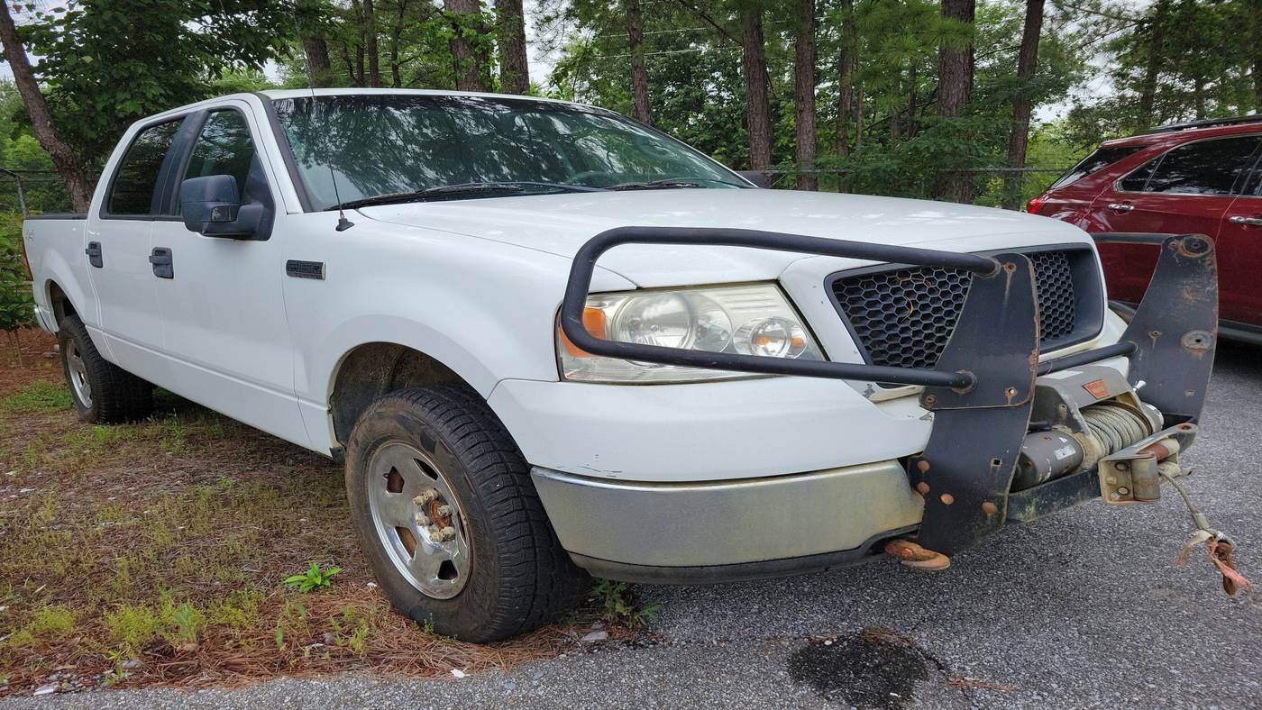 2005 Ford F-150 XLT — Pickup Truck — 141,949 mi — Sylacauga, AL