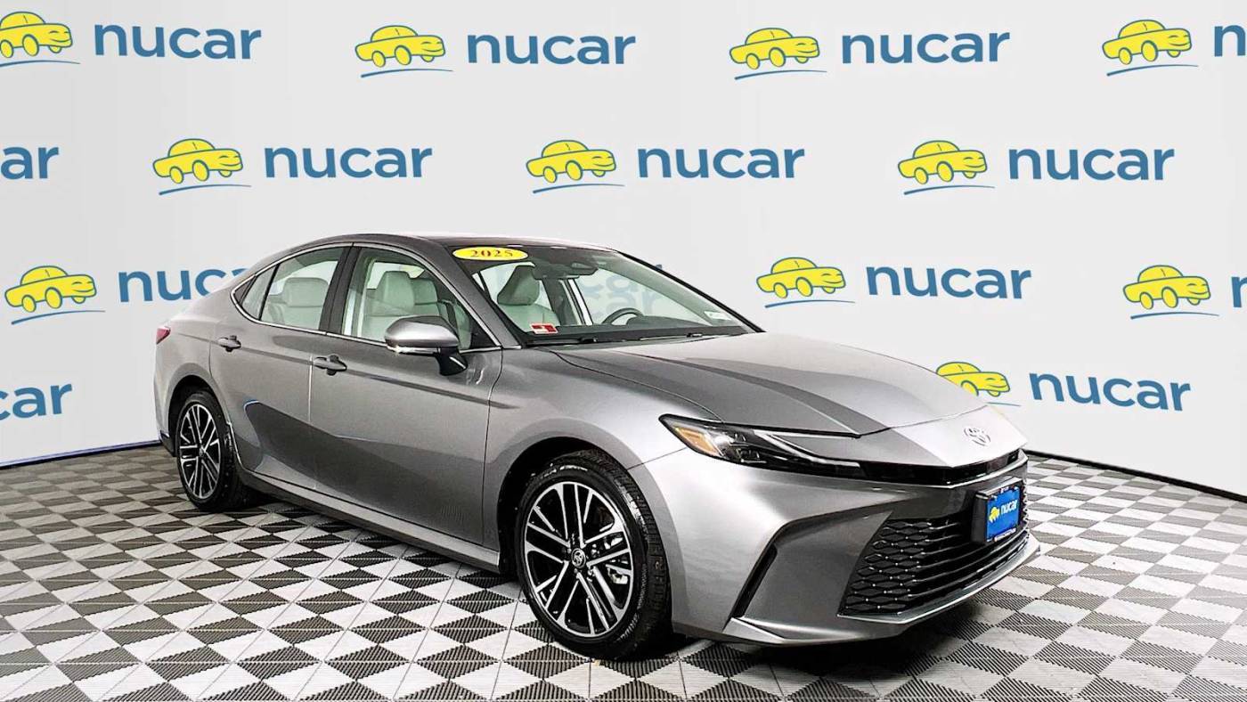 2025 Toyota Camry XLE — Sedan — 5,390 mi — North Kingstown, RI