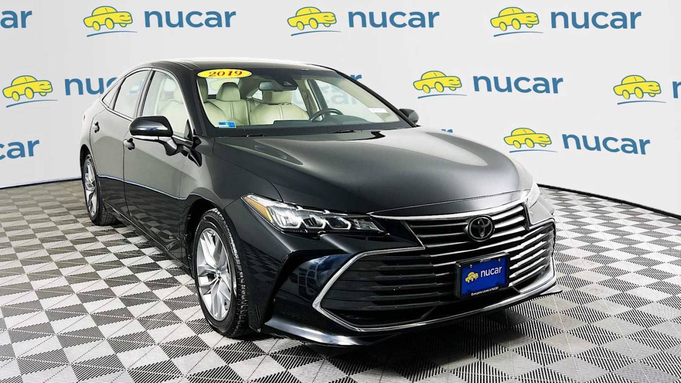 2019 Toyota Avalon XLE — Sedan — 59,752 mi — North Kingstown, RI