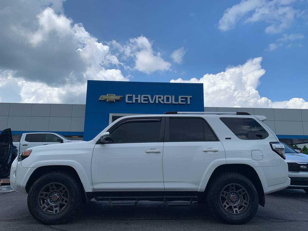 2020 Toyota 4Runner SR5 Premium — SUV — 83,338 mi — Jefferson City, TN