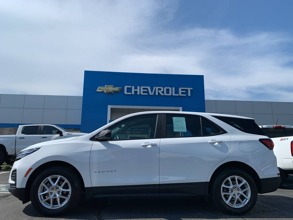 2022 Chevrolet Equinox LS — SUV — 24,433 mi — Jefferson City, TN