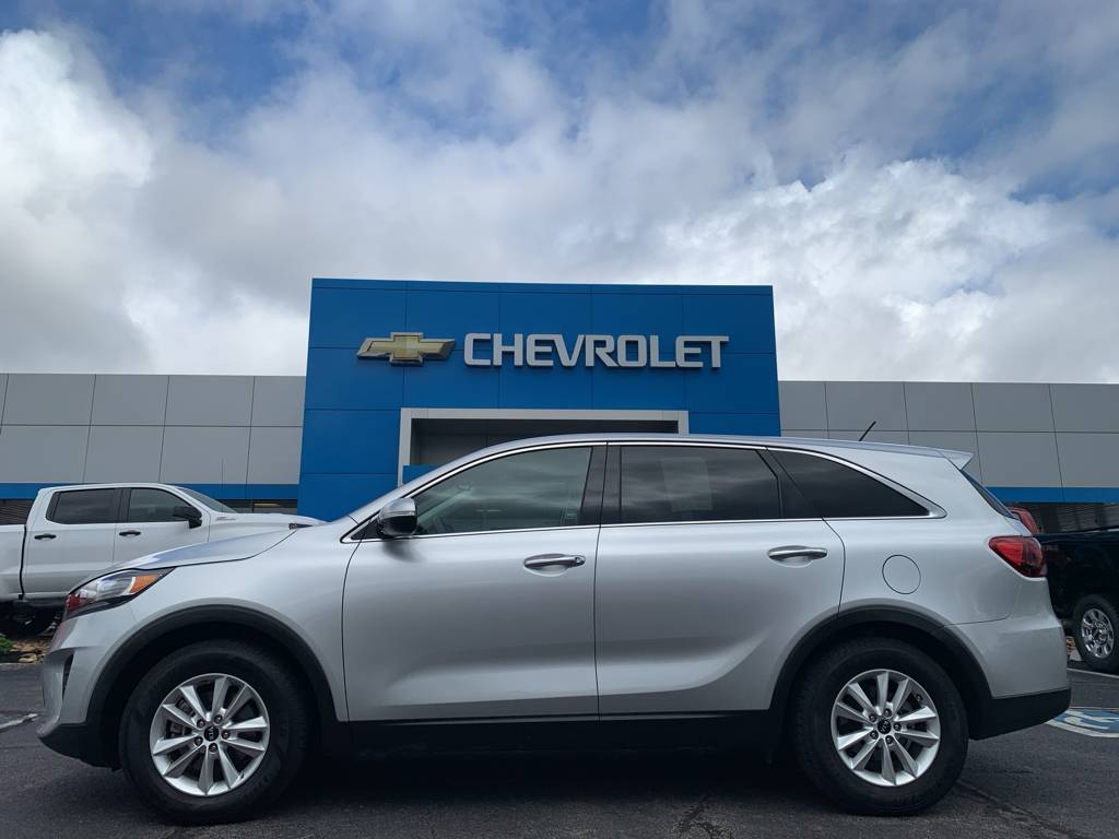 2019 Kia Sorento L — SUV — 123,581 mi — Jefferson City, TN