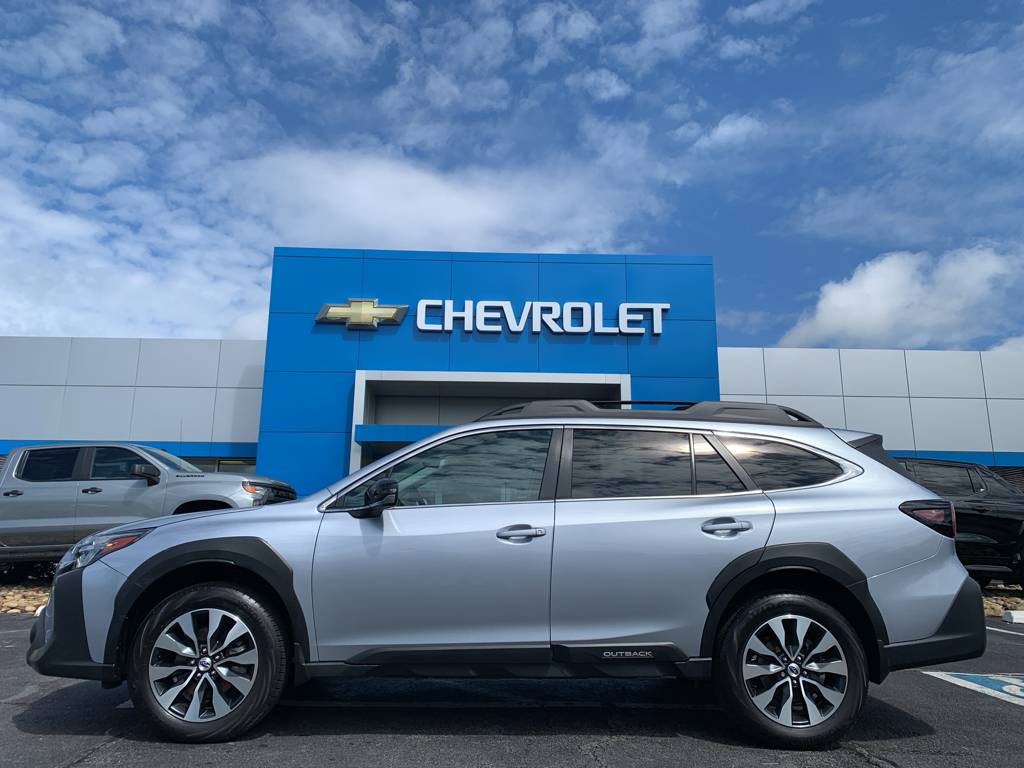 2023 Subaru Outback Limited — SUV — 14,034 mi — Jefferson City, TN