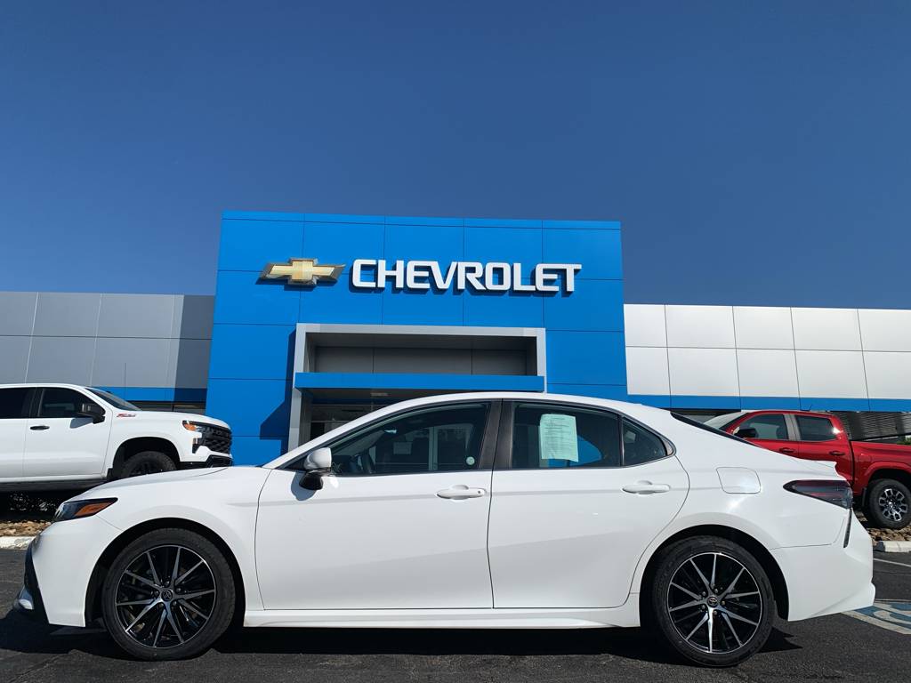 2023 Toyota Camry SE — Sedan — 44,240 mi — Jefferson City, TN