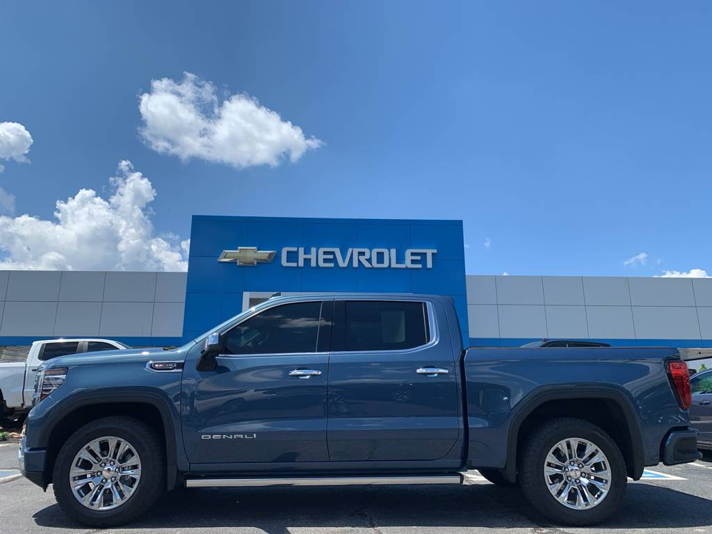2025 GMC Sierra 1500 Denali — Pickup Truck — 8,599 mi — Jefferson City, TN