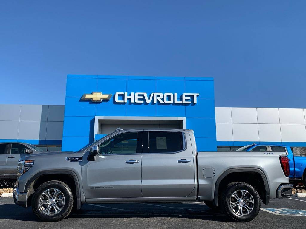 2025 GMC Sierra 1500 SLT — Pickup Truck — 16,481 mi — Jefferson City, TN