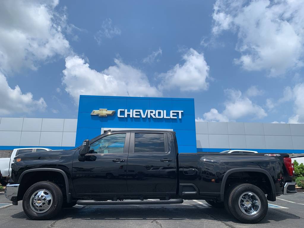 2025 Chevrolet Silverado 3500HD LT — Pickup Truck — 9,613 mi — Jefferson City, TN