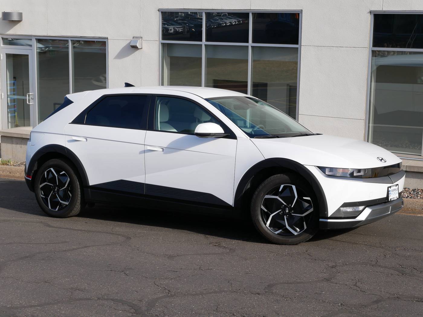 2023 Hyundai IONIQ 5 SEL — SUV — 21,450 mi — White Bear Lake, MN