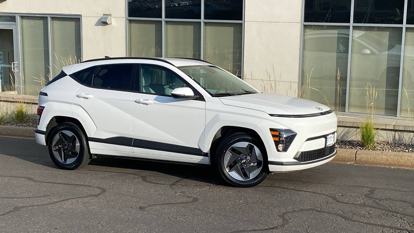 2024 Hyundai Kona Electric SEL — SUV — 11,908 mi — White Bear Lake, MN