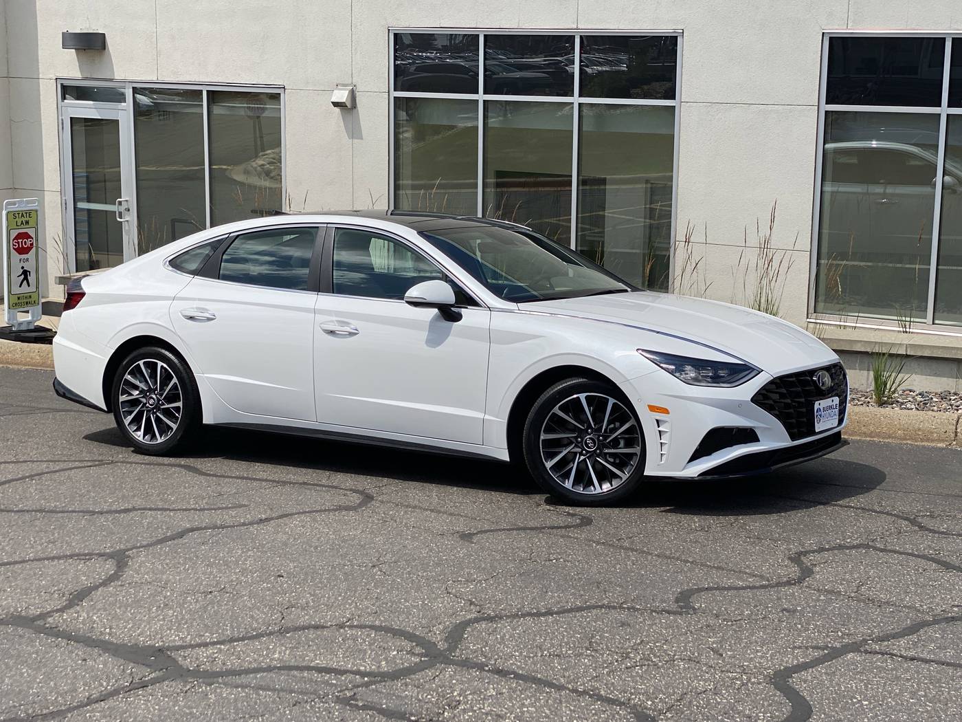 2022 Hyundai Sonata Limited — Sedan — 20,566 mi — White Bear Lake, MN