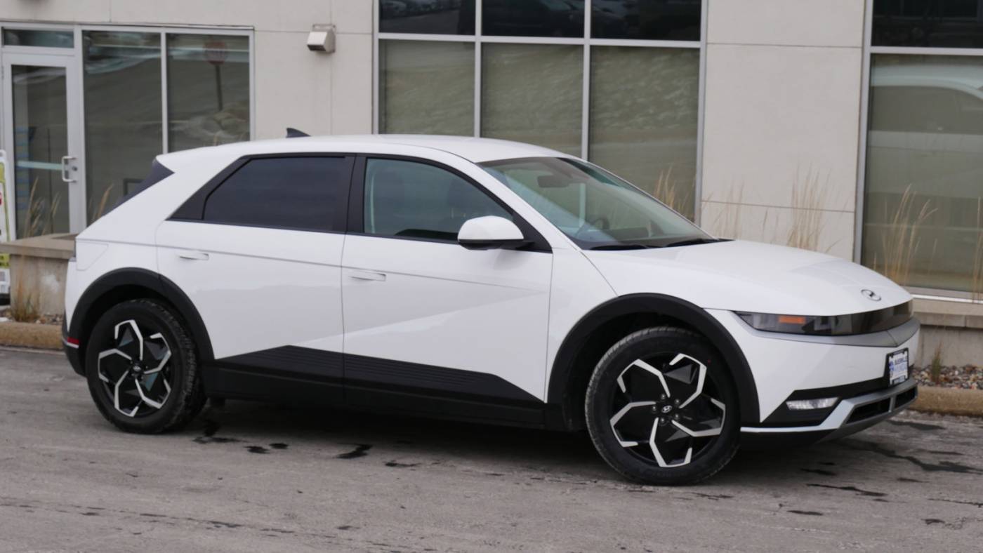 2024 Hyundai IONIQ 5 SEL — SUV — 8,423 mi — White Bear Lake, MN