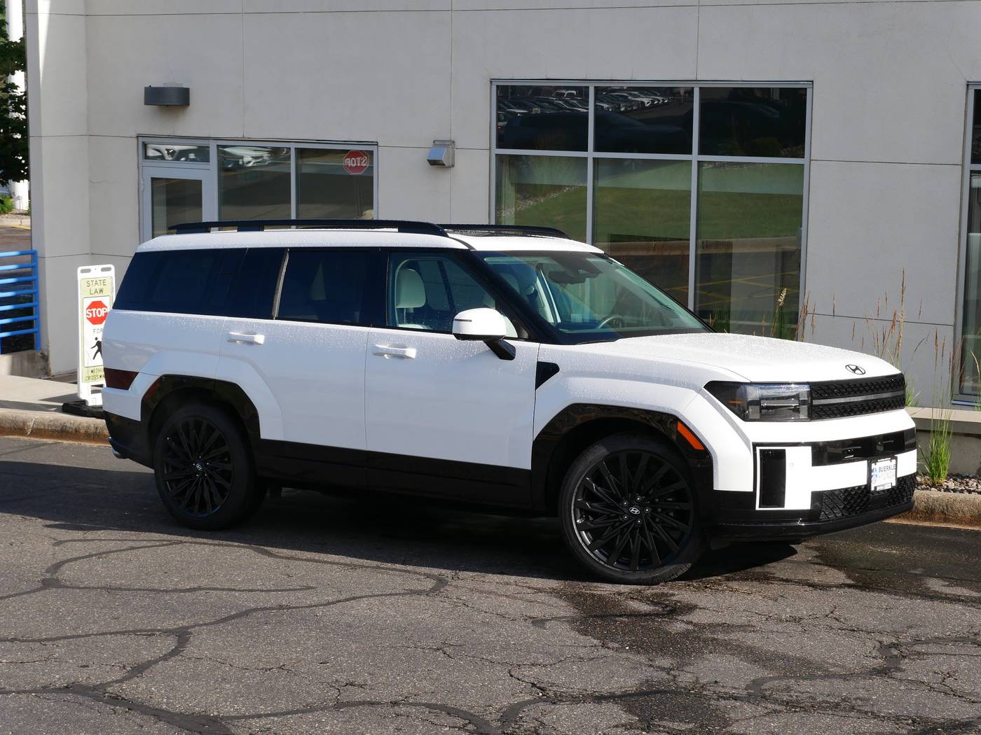 2025 Hyundai Santa Fe Calligraphy — SUV — 6,902 mi — White Bear Lake, MN