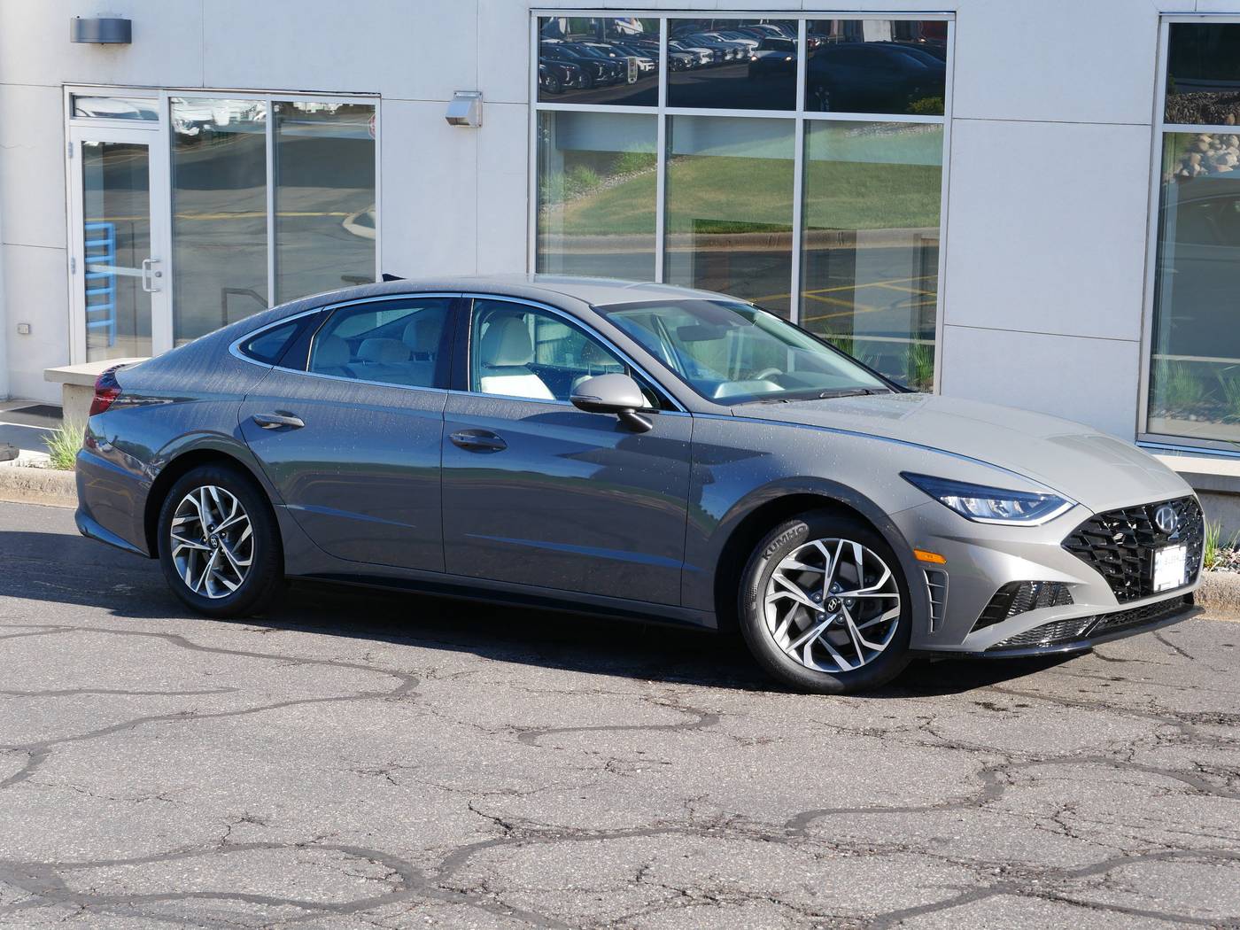 2022 Hyundai Sonata SEL — Sedan — 50,324 mi — White Bear Lake, MN