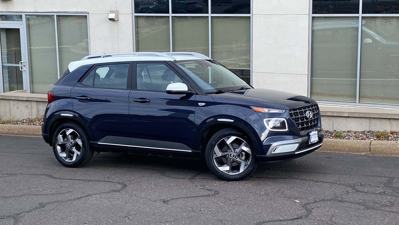 2022 Hyundai Venue Limited — SUV — 22,688 mi — White Bear Lake, MN
