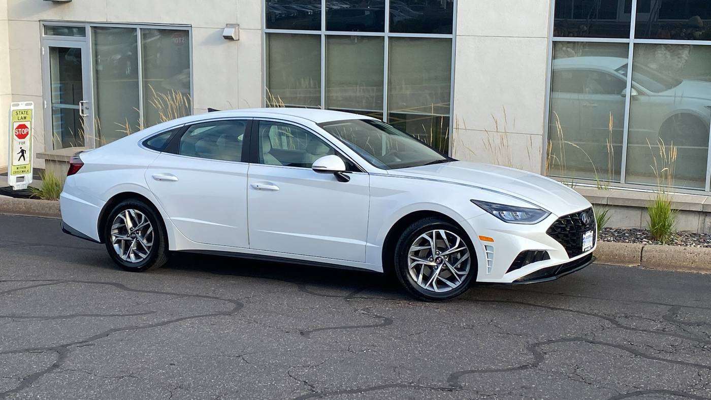 2020 Hyundai Sonata SEL — Sedan — 61,154 mi — White Bear Lake, MN