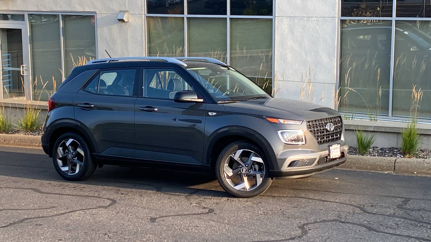 2024 Hyundai Venue Limited — SUV — 5,299 mi — White Bear Lake, MN