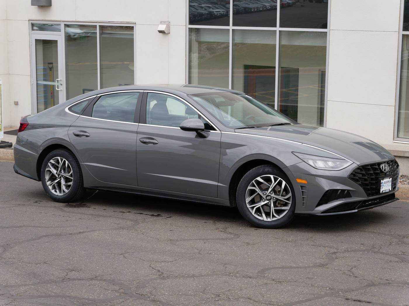 2022 Hyundai Sonata SEL — Sedan — 25,363 mi — White Bear Lake, MN