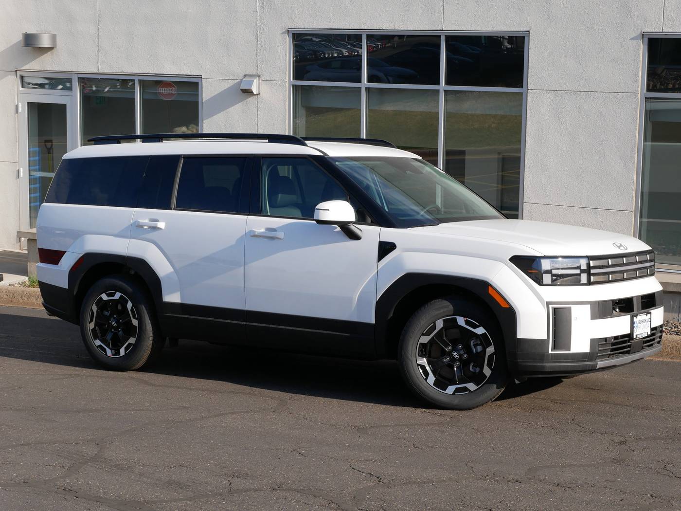 2025 Hyundai Santa Fe SEL — SUV — 4,476 mi — White Bear Lake, MN
