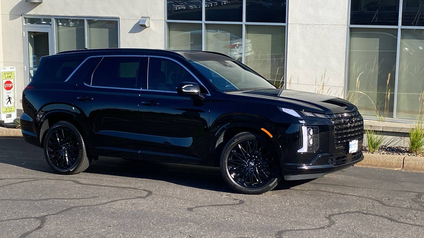 2024 Hyundai Palisade Calligraphy Night Edition — SUV — 14,804 mi — White Bear Lake, MN