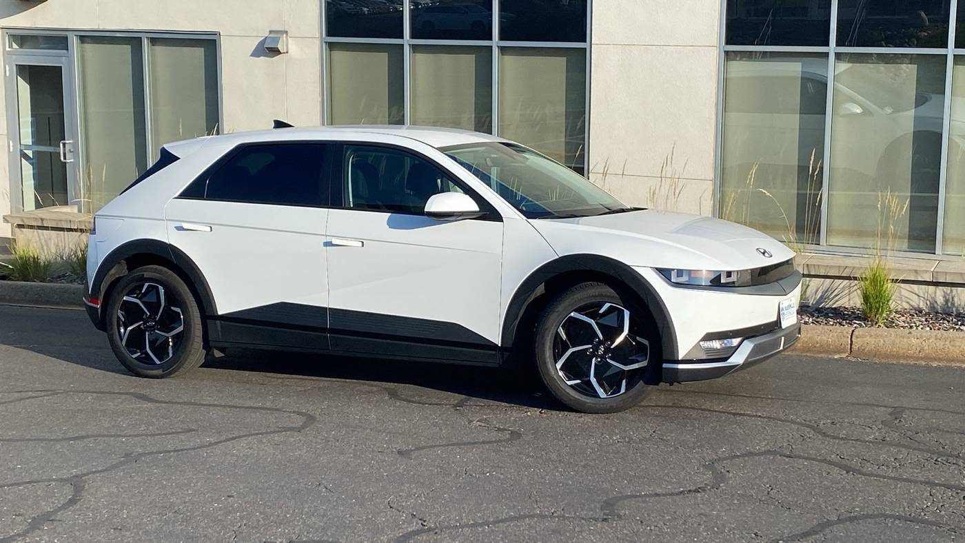 2024 Hyundai IONIQ 5 SEL — SUV — 18,661 mi — White Bear Lake, MN