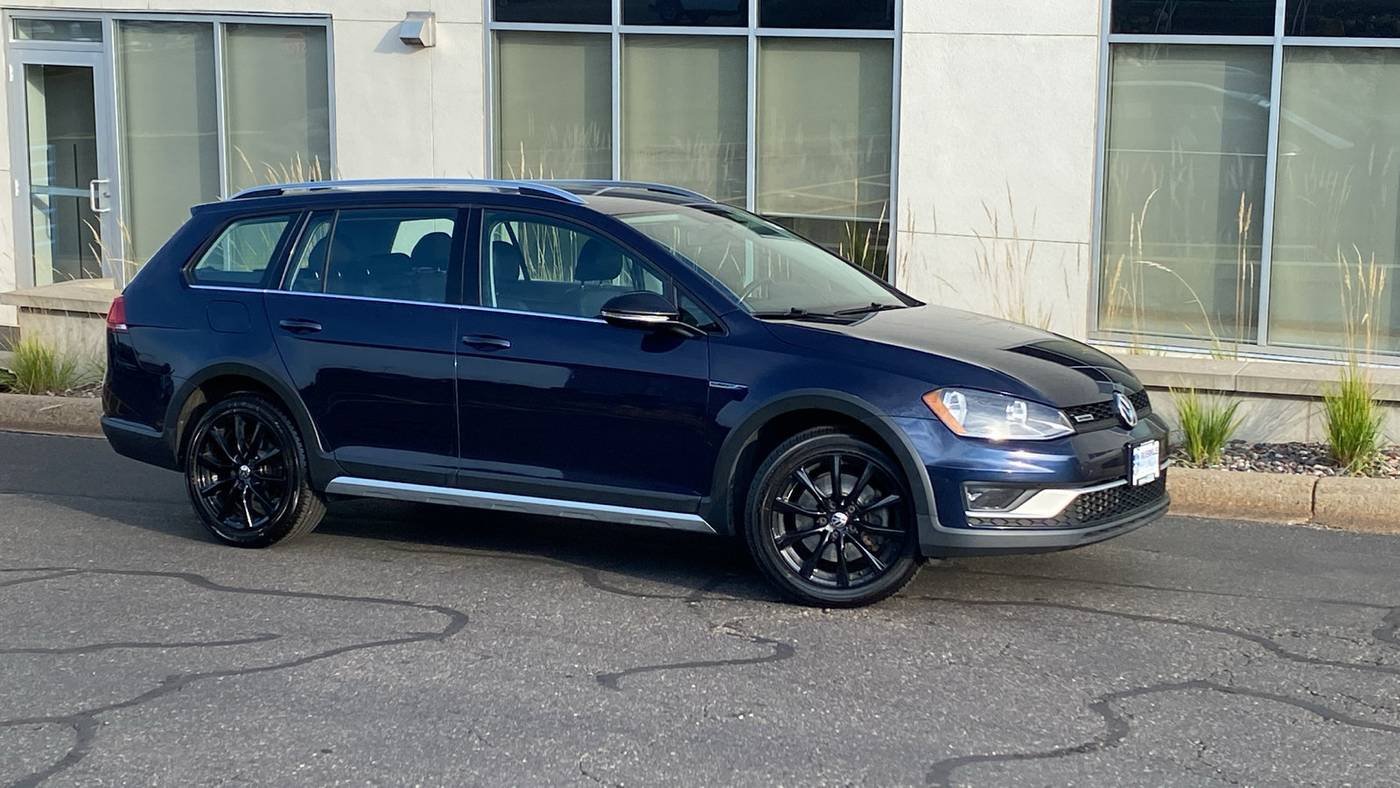 2017 Volkswagen Golf Alltrack S — Wagon — 100,222 mi — White Bear Lake, MN