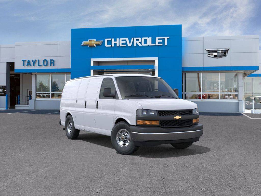 2025 Chevrolet Express 3500