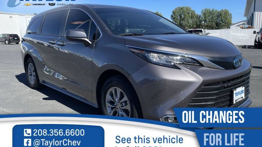 2022 Toyota Sienna XLE — Minivan — 62,741 mi — Rexburg, ID