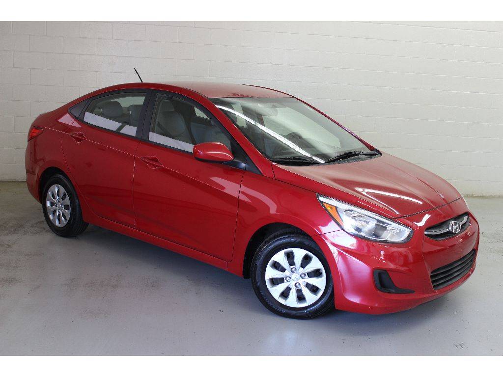 2017 Hyundai Accent SE — Sedan — 66,701 mi — Toledo, OH