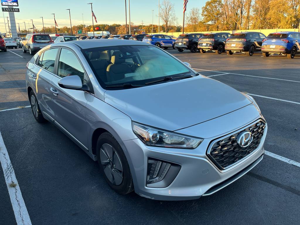 2022 Hyundai Ioniq Hybrid SE — Hatchback — 76,936 mi — Toledo, OH