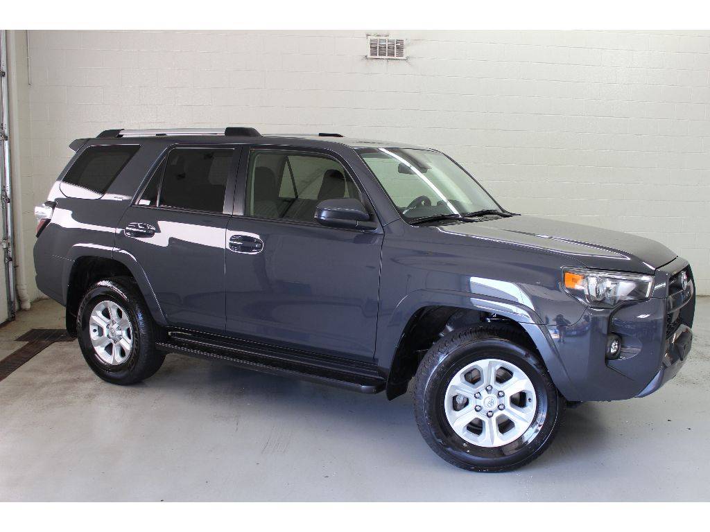 2024 Toyota 4Runner SR5 — SUV — 42,917 mi — Toledo, OH