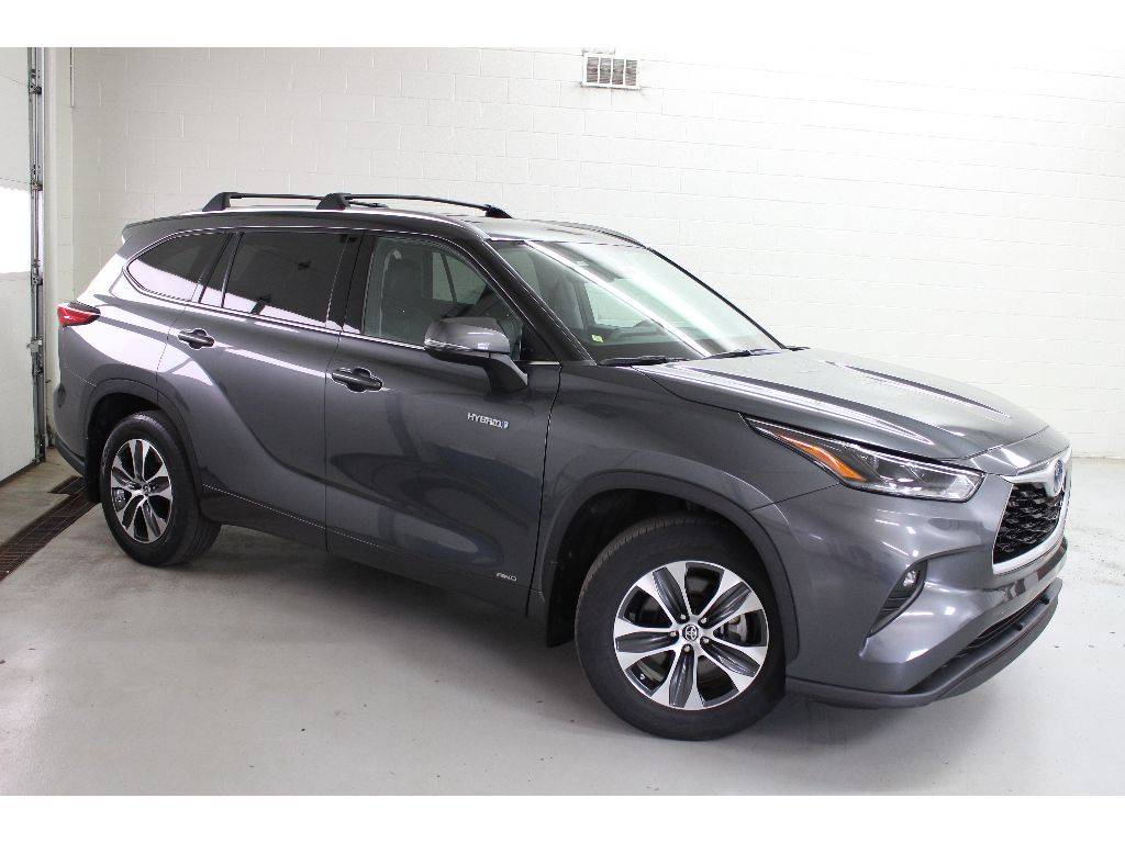 2021 Toyota Highlander Hybrid XLE — SUV — 50,513 mi — Toledo, OH