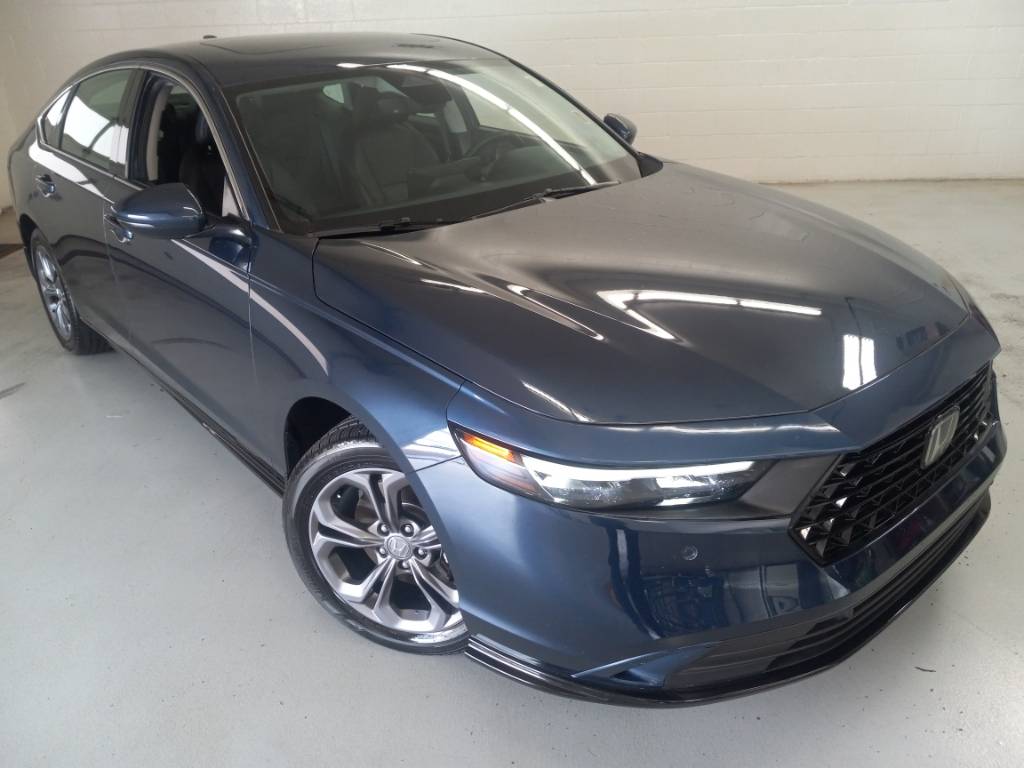 2025 Honda Accord Hybrid EX-L — Sedan — 17,370 mi — Toledo, OH