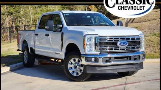 2023 Ford Super Duty F-250 XLT — Pickup Truck — 32,470 mi — Denison, TX