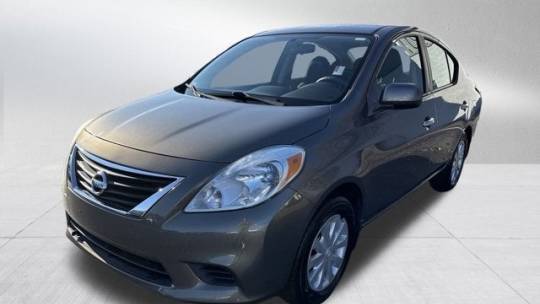 2012 Nissan Versa 1.6 SV — Sedan — 65,016 mi — Knoxville, TN