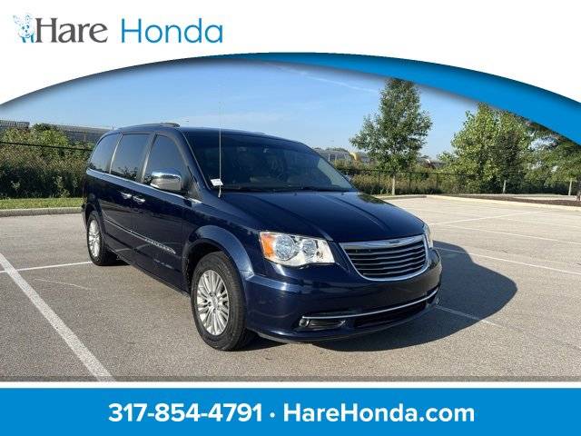 2016 Chrysler Town & Country Touring-L Anniversary Edition — Minivan — 123,242 mi — Avon, IN