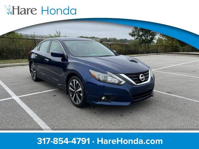 2016 Nissan Altima 2.5 SR — Sedan — 72,750 mi — Avon, IN