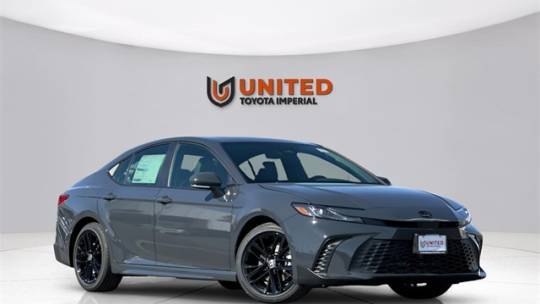 2025 Toyota Camry Hybrid SE — Sedan — 25,385 mi — Imperial, CA