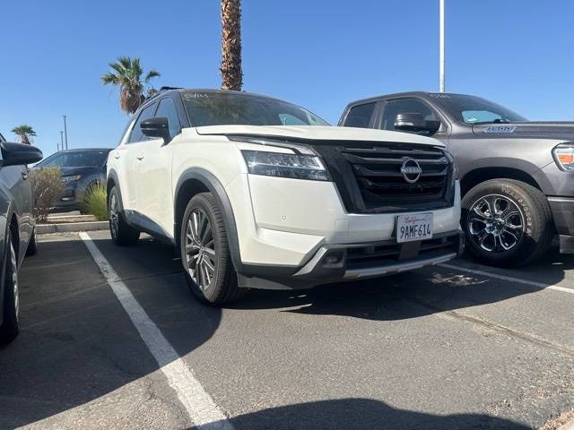 2022 Nissan Pathfinder SL — SUV — 40,244 mi — Imperial, CA