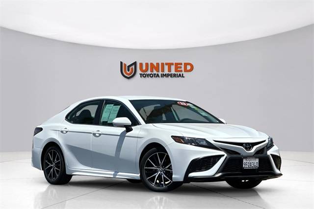 2023 Toyota Camry SE — Sedan — 21,622 mi — Imperial, CA