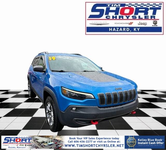 2019 Jeep Cherokee Trailhawk — SUV — 70,600 mi — Hazard, KY