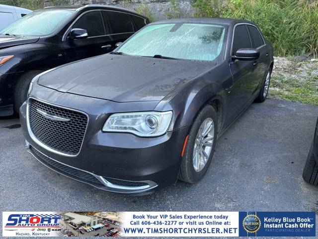 2017 Chrysler 300 Limited — Sedan — 106,918 mi — Hazard, KY