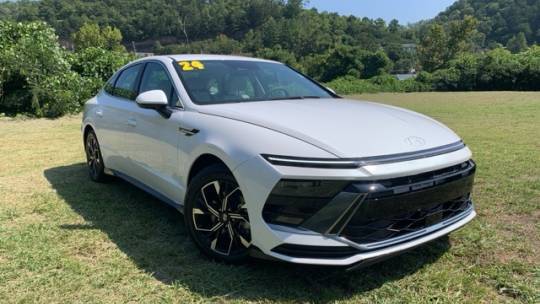 2024 Hyundai Sonata SEL — Sedan — 9,050 mi — Hazard, KY