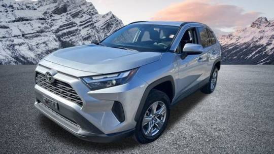 2024 Toyota RAV4 XLE — SUV — 28,252 mi — Hazard, KY