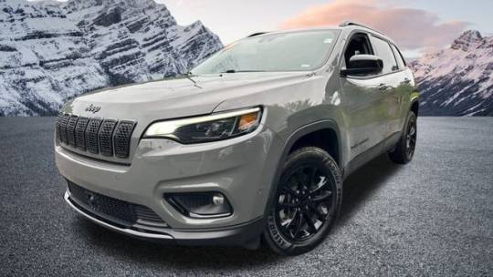 2023 Jeep Cherokee Altitude Lux — SUV — 28,348 mi — Hazard, KY