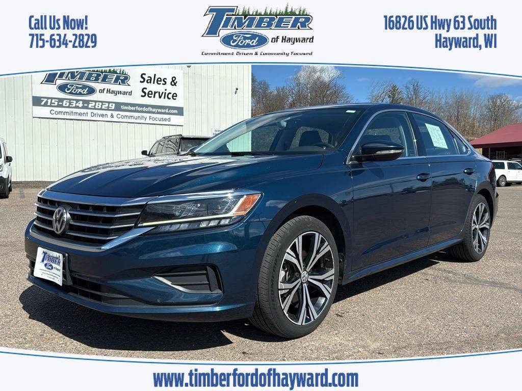 2021 Volkswagen Passat SE — Sedan — 92,235 mi — Hayward, WI